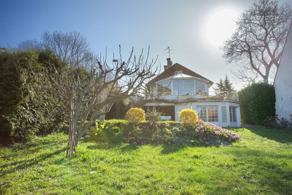 maison 7 pièces en vente à RUEIL MALMAISON (92500)