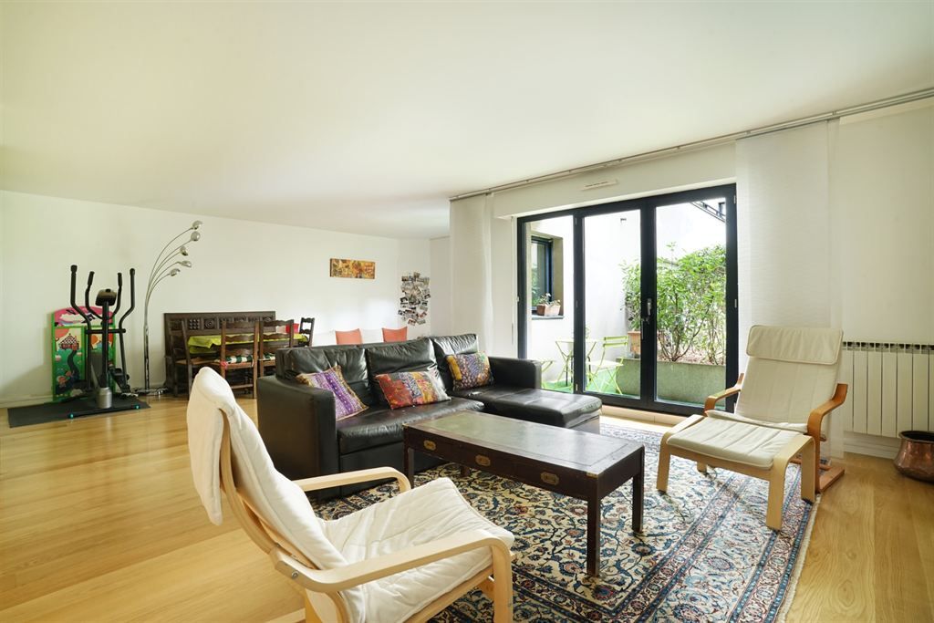 apartment 5 rooms for sale , PARIS (75010)