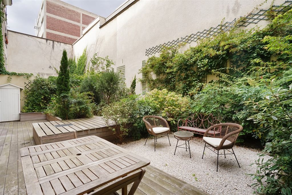 apartment 5 rooms for sale , PARIS (75010)