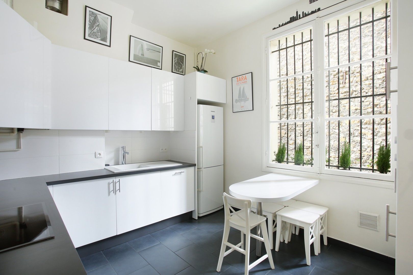 apartment 4 rooms for sale , Paris (75017)