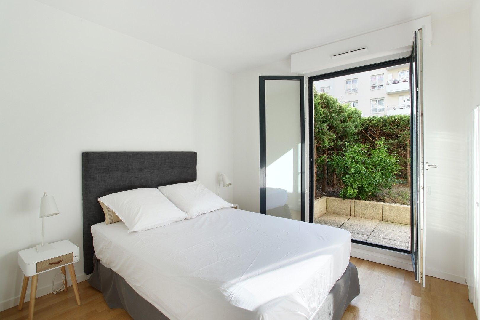 apartment 5 rooms for sale , Courbevoie (92400)
