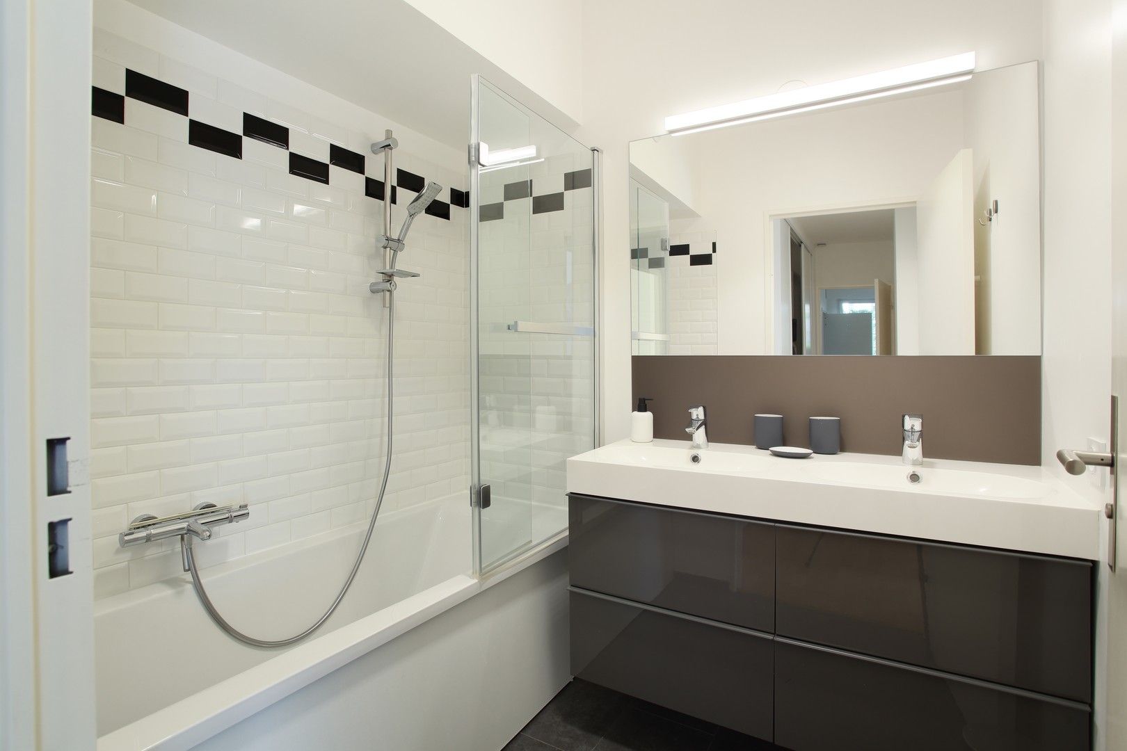 apartment 5 rooms for sale , Courbevoie (92400)