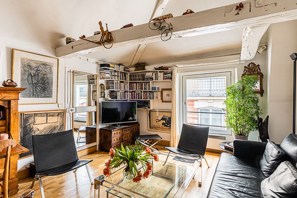 apartment 4 rooms for sale , Paris (75004)