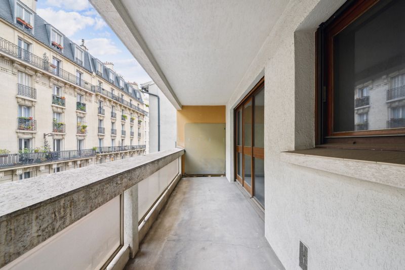 apartment 3 rooms for sale , Paris (75018)