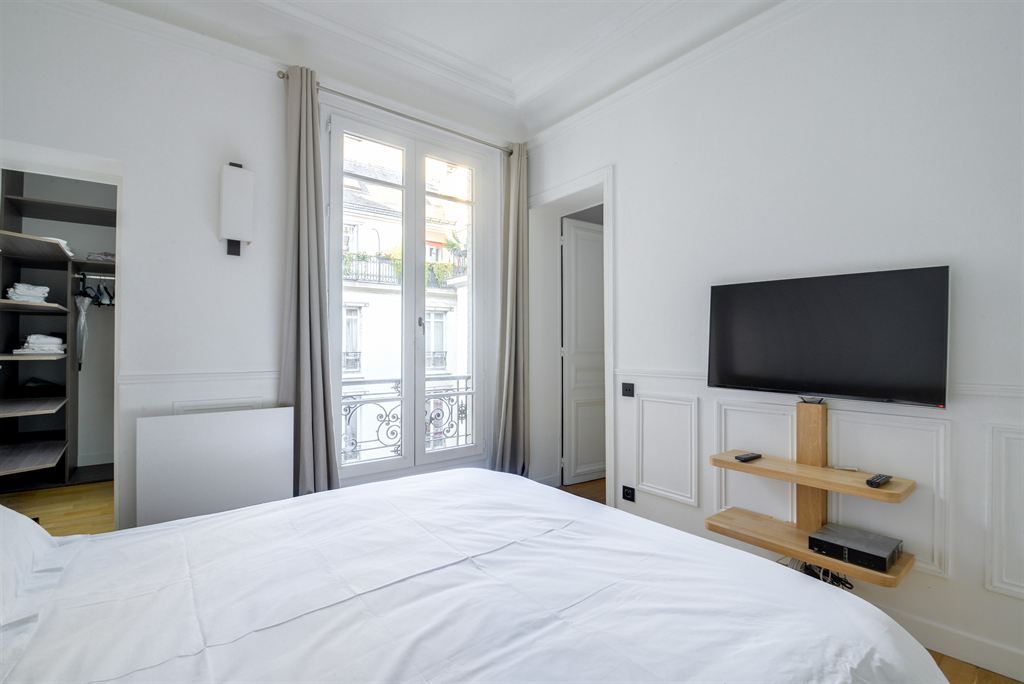 appartement 2 pièces en vente à PARIS (75008)